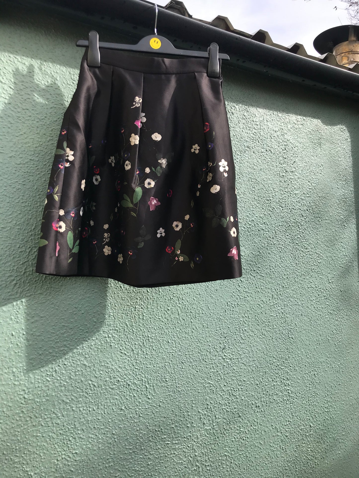 High-Waisted Floral Skirt with Pockets